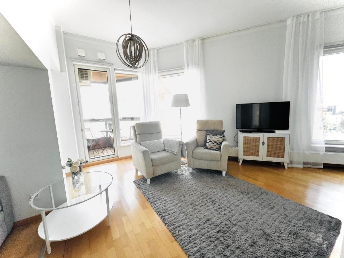 Lootsi Apartment With Sauna, Next To Old Town, City Center, Port 탈린 외부 사진