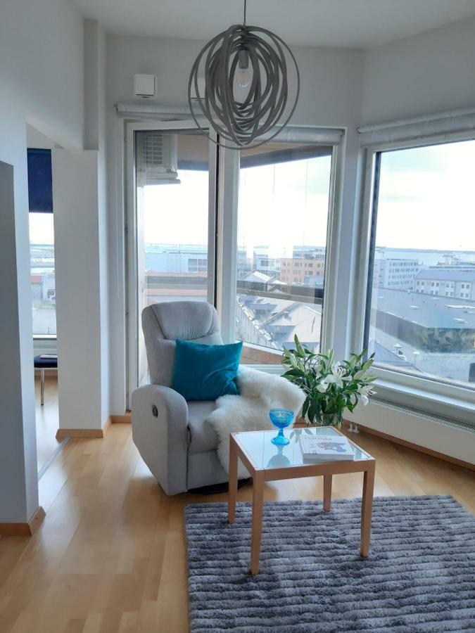 Lootsi Apartment With Sauna, Next To Old Town, City Center, Port 탈린 외부 사진